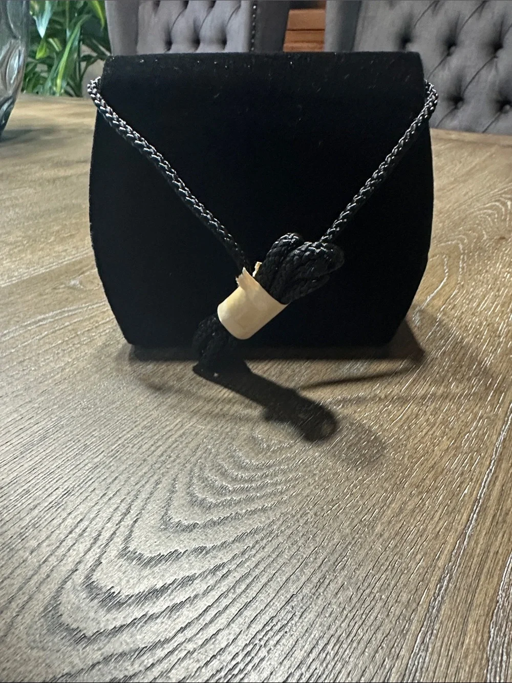 Elegant Black Velvet Tassel Wristlet Clutch - Unbranded